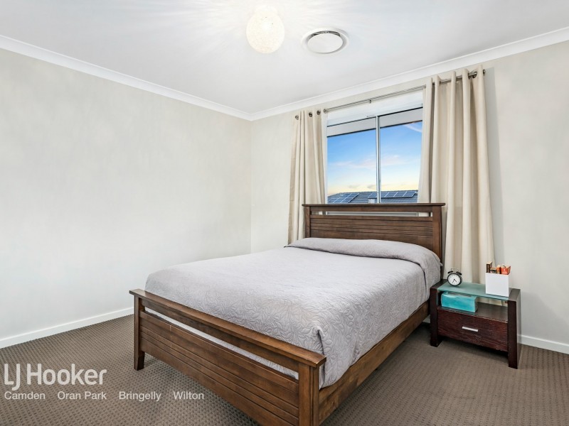 28 Boden Crescent, Oran Park NSW 2570