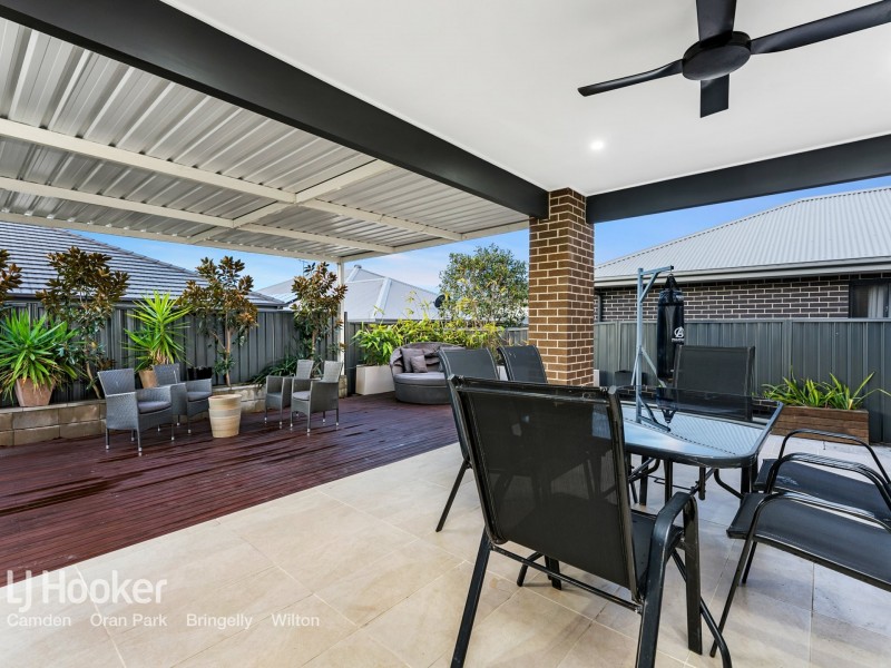 28 Boden Crescent, Oran Park NSW 2570
