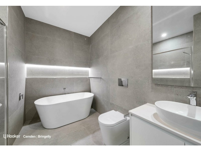 10B Milton Circuit, Oran Park NSW 2570