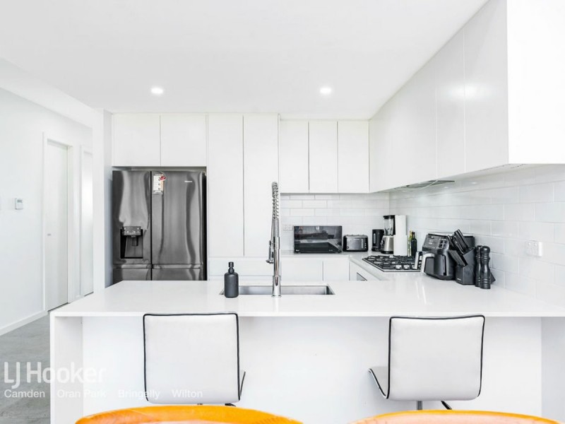 10B Milton Circuit, Oran Park NSW 2570