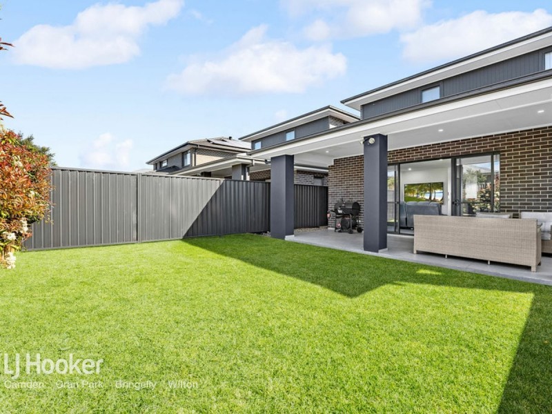 10B Milton Circuit, Oran Park NSW 2570