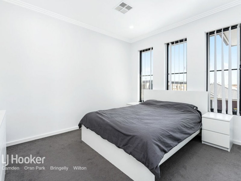 10B Milton Circuit, Oran Park NSW 2570