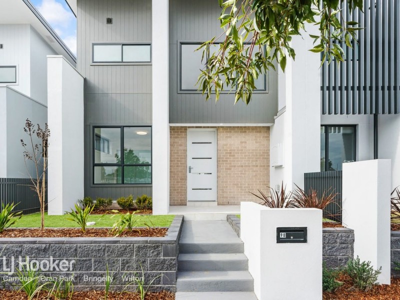 98 Dransfield Drive, Oran Park NSW 2570