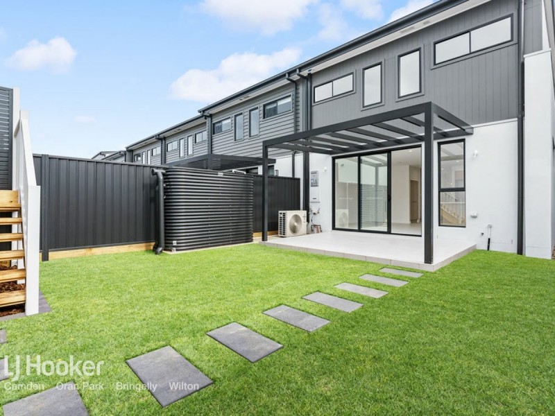 98 Dransfield Drive, Oran Park NSW 2570