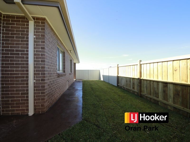 15 Rixon street, Oran Park NSW 2570