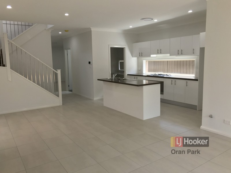 8a Harvey Street, Oran Park NSW 2570