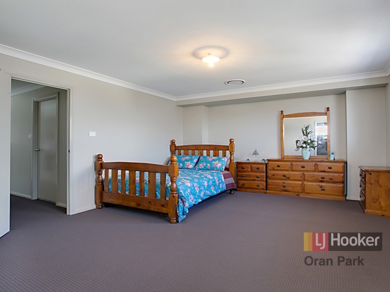 43 Murphy Street, Oran Park NSW 2570