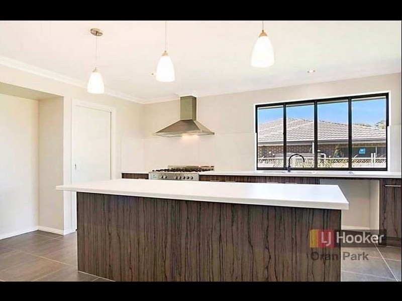 55 Longhurst Street, Oran Park NSW 2570