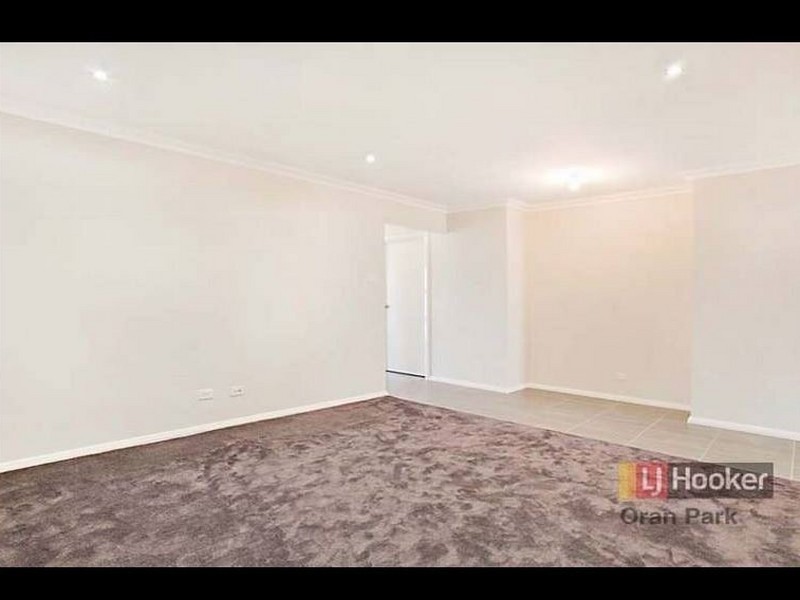 55 Longhurst Street, Oran Park NSW 2570
