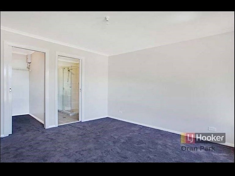 55 Longhurst Street, Oran Park NSW 2570