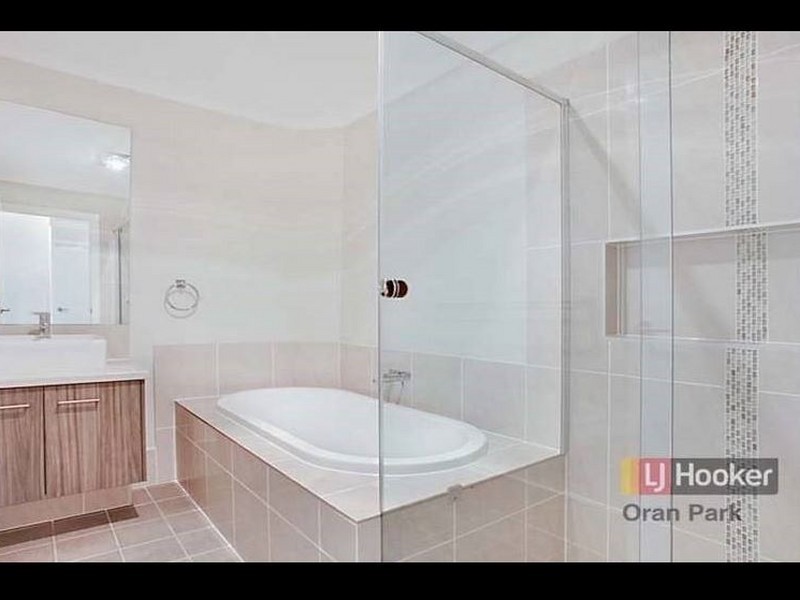55 Longhurst Street, Oran Park NSW 2570
