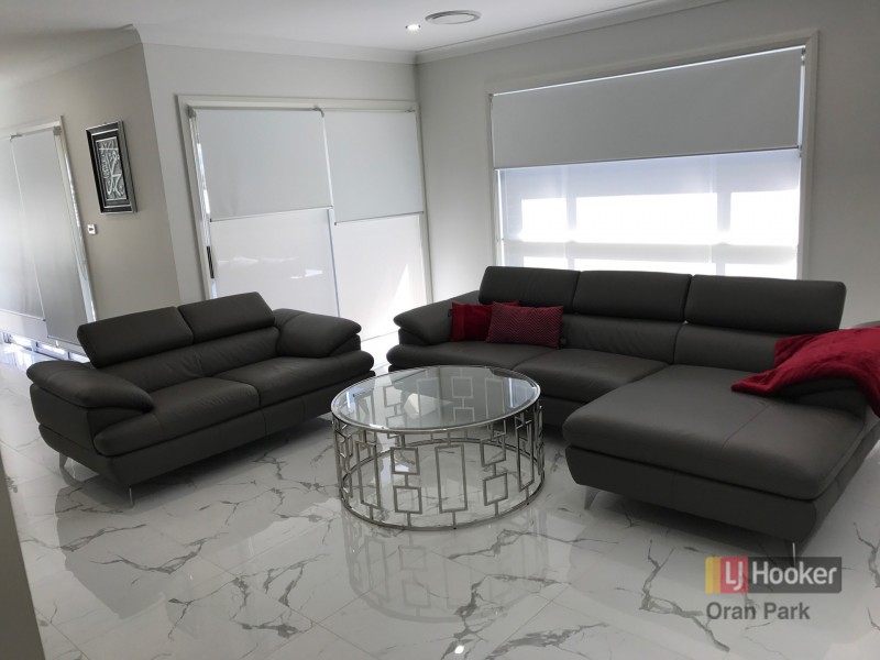 19 Thorpe Circuit, Oran Park NSW 2570