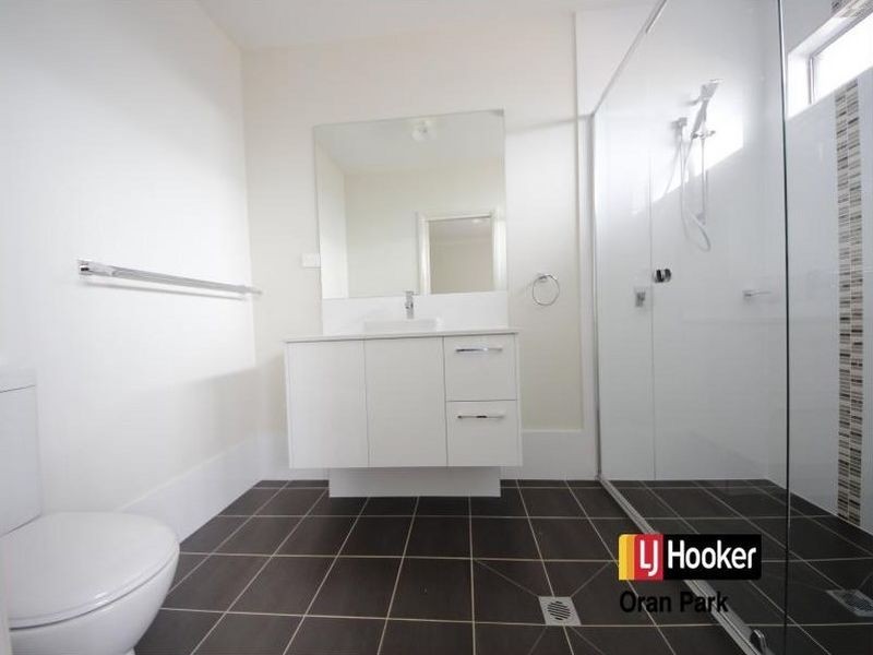 13 Finlay Street, Oran Park NSW 2570