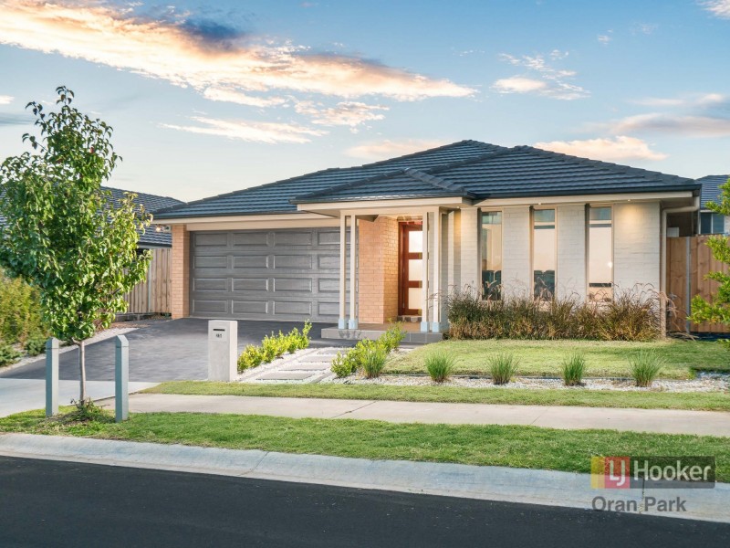 25 Buckingham Loop, Oran Park NSW 2570