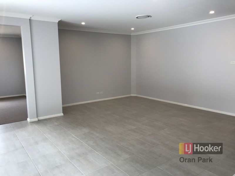 42 Flintlock Drive, Harrington Park NSW 2567