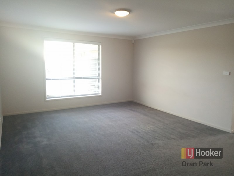 11 Dalton Terrace, Harrington Park NSW 2567