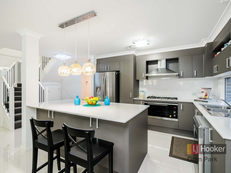 7 Matich Place, Oran Park NSW 2570