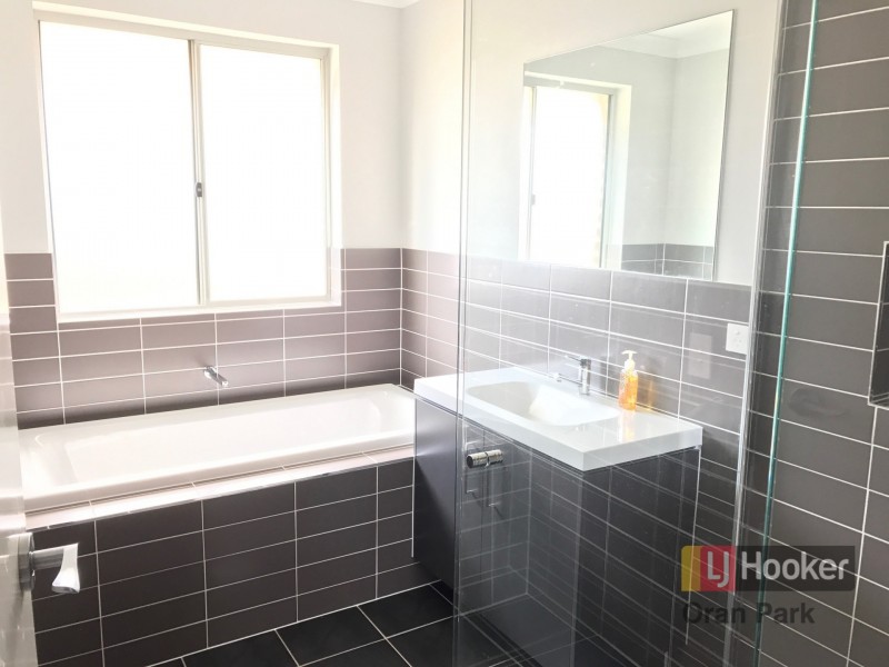 15 Milton Circuit, Oran Park NSW 2570