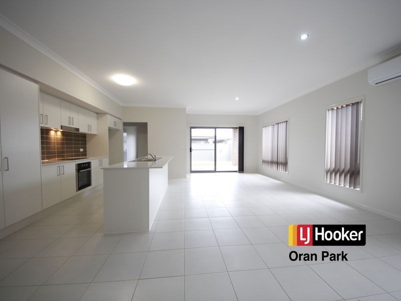 15 Willmington Loop, Oran Park NSW 2570