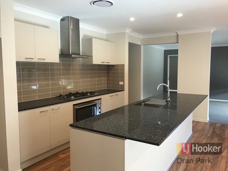 6 Austen Circuit, Oran Park NSW 2570