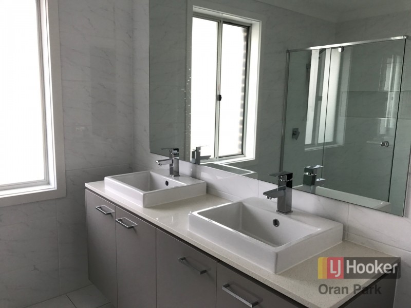 38 Richards Loop, Oran Park NSW 2570