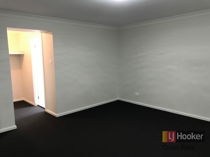38 Richards Loop, Oran Park NSW 2570