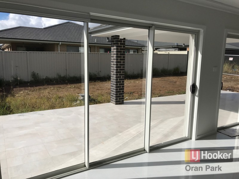 38 Richards Loop, Oran Park NSW 2570