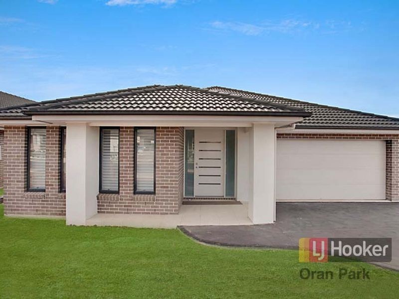 121 Skaife Street, Oran Park NSW 2570