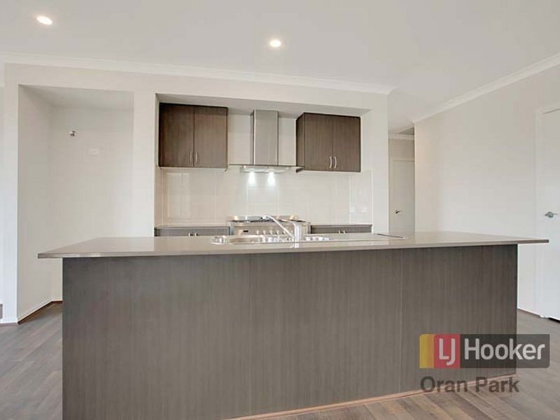 121 Skaife Street, Oran Park NSW 2570