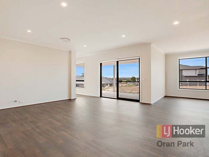 121 Skaife Street, Oran Park NSW 2570