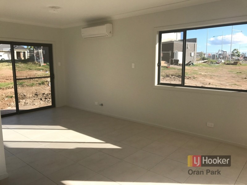 4a Milton Circuit, Oran Park NSW 2570