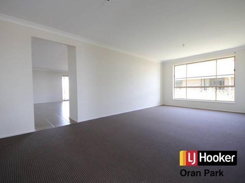 32 Skaife Street, Oran Park NSW 2570