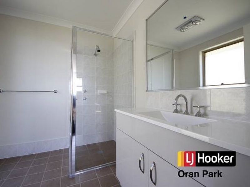 32 Skaife Street, Oran Park NSW 2570