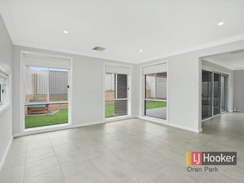 3 Morris Street, Oran Park NSW 2570