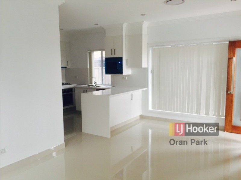 65b Richards Loop, Oran Park NSW 2570