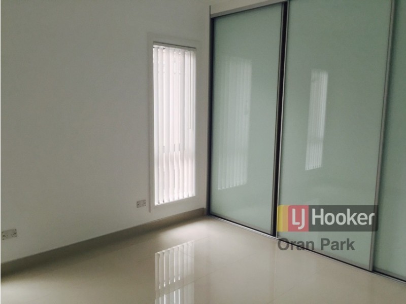 65b Richards Loop, Oran Park NSW 2570