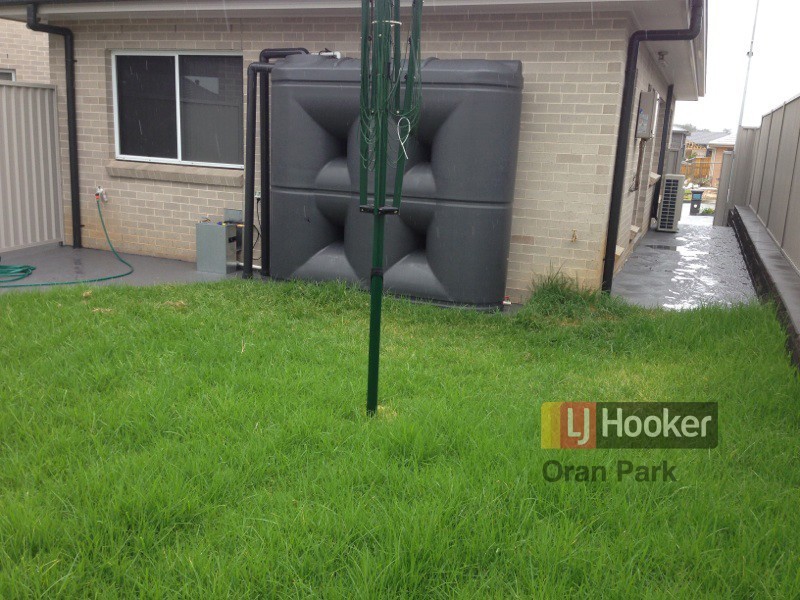 65b Richards Loop, Oran Park NSW 2570