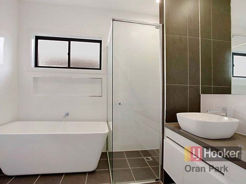 1 Daddo Street, Oran Park NSW 2570