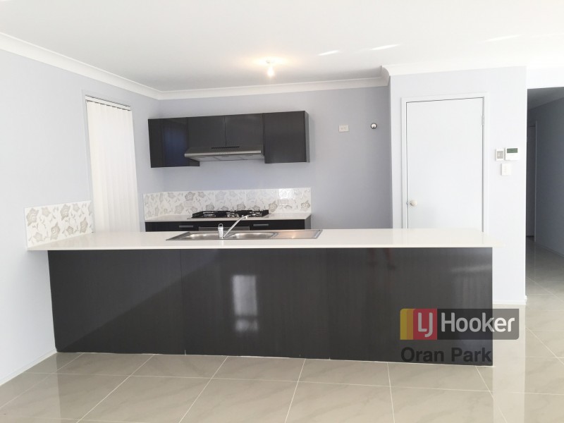28 Harvey Street, Oran Park NSW 2570