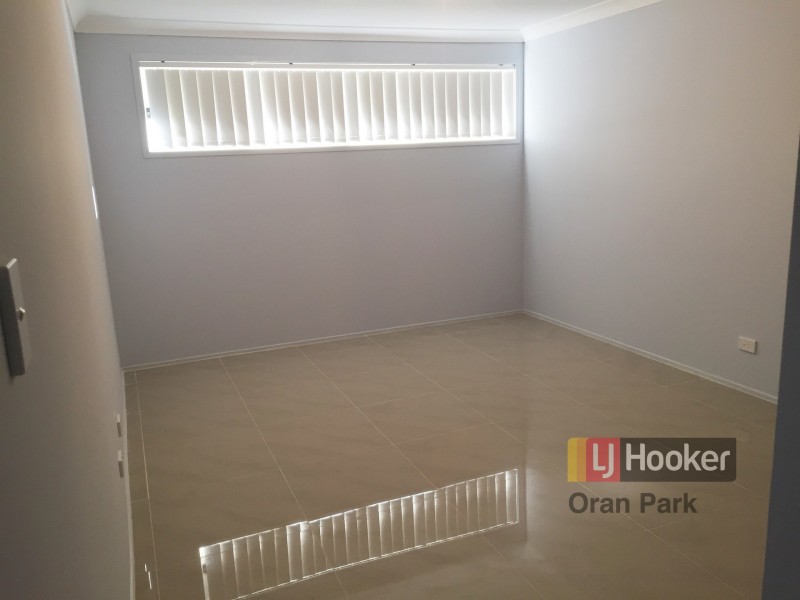 28 Harvey Street, Oran Park NSW 2570