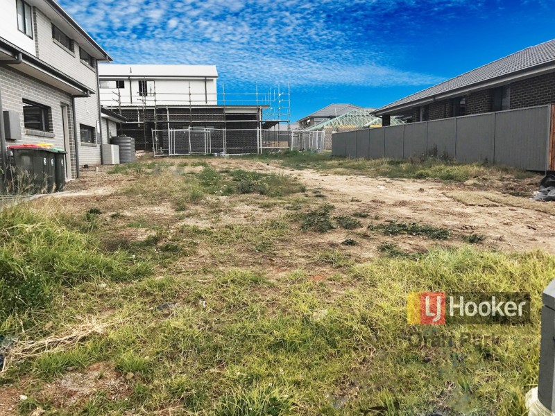 22 Evergreen Drive, Oran Park NSW 2570
