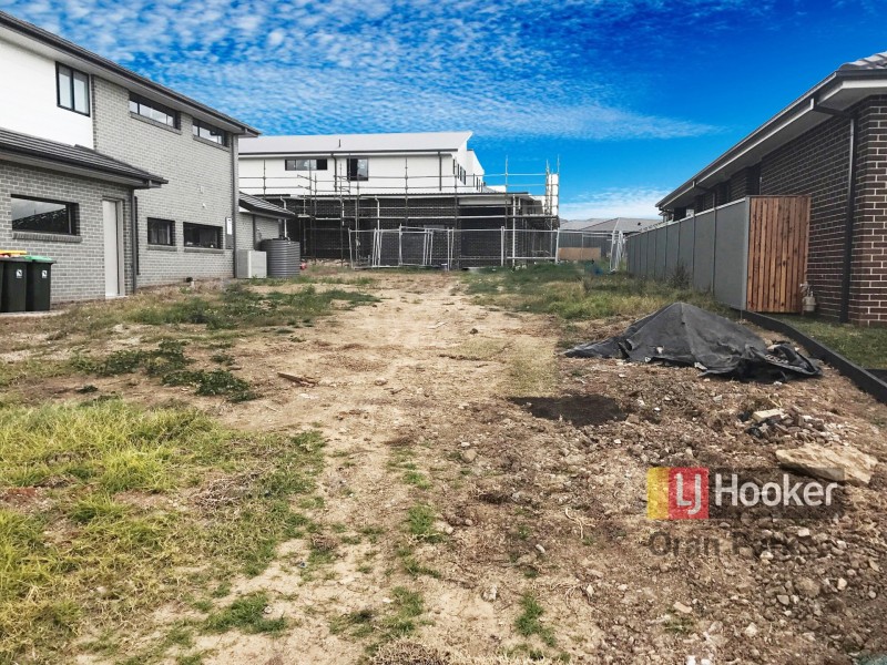 22 Evergreen Drive, Oran Park NSW 2570