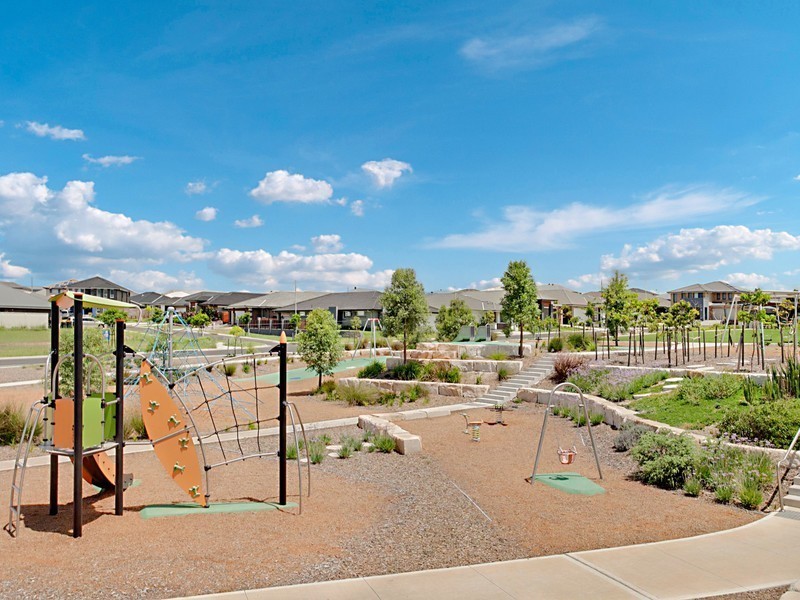 22 Evergreen Drive, Oran Park NSW 2570