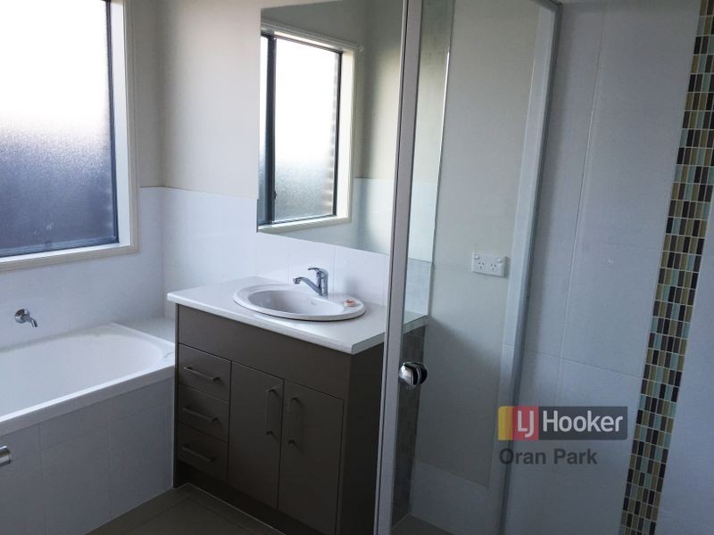42 Geoghegan Circuit, Oran Park NSW 2570