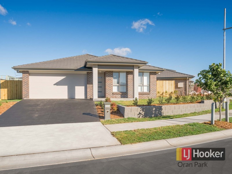 16 Williamson Street, Oran Park NSW 2570