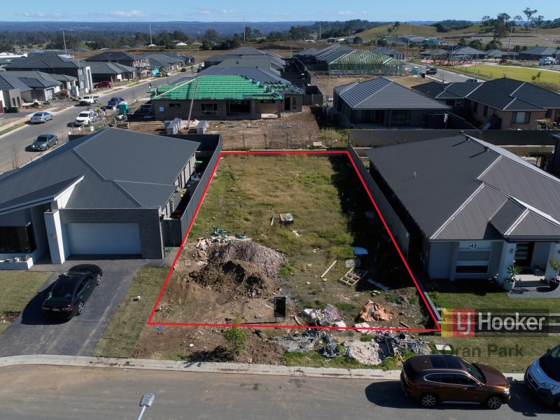 Lot 423 Lawler Drive, Oran Park NSW 2570