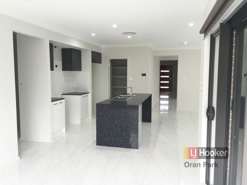 19 Franklin Grove, Oran Park NSW 2570