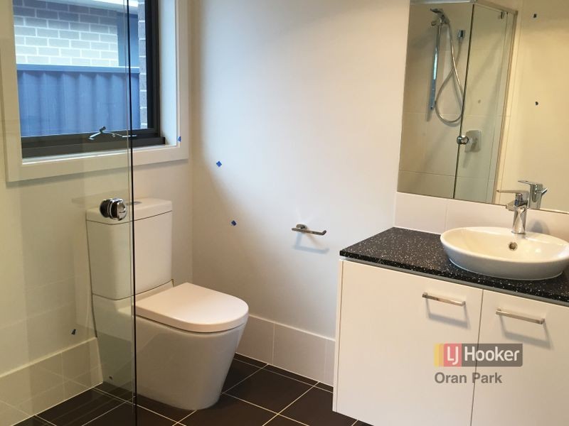 19 Franklin Grove, Oran Park NSW 2570