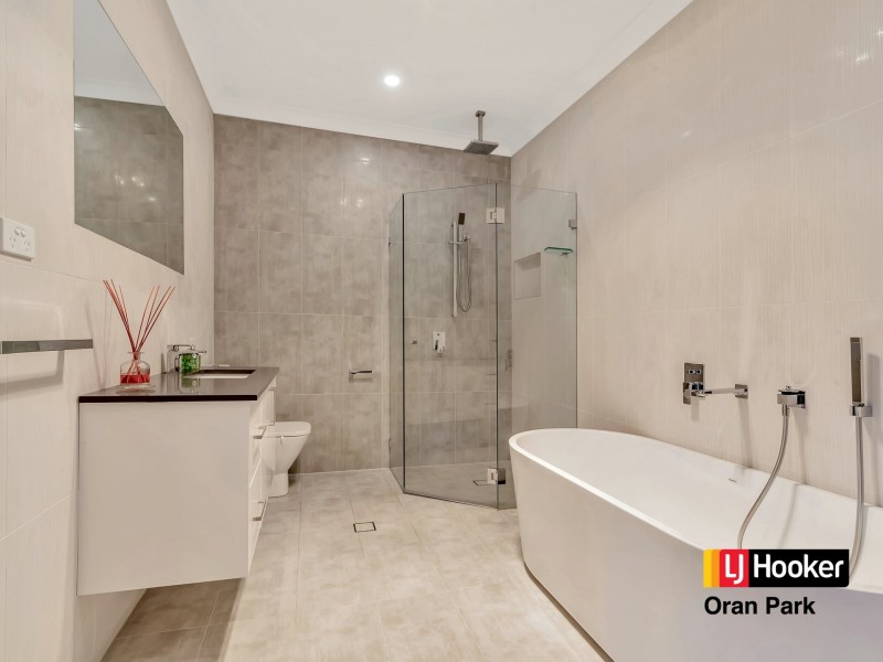 4 Allison Circuit, Oran Park NSW 2570