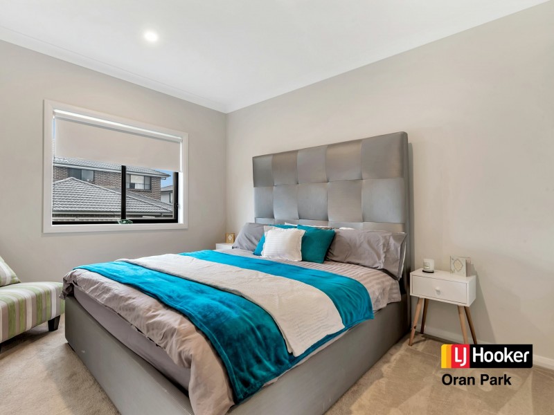 4 Allison Circuit, Oran Park NSW 2570